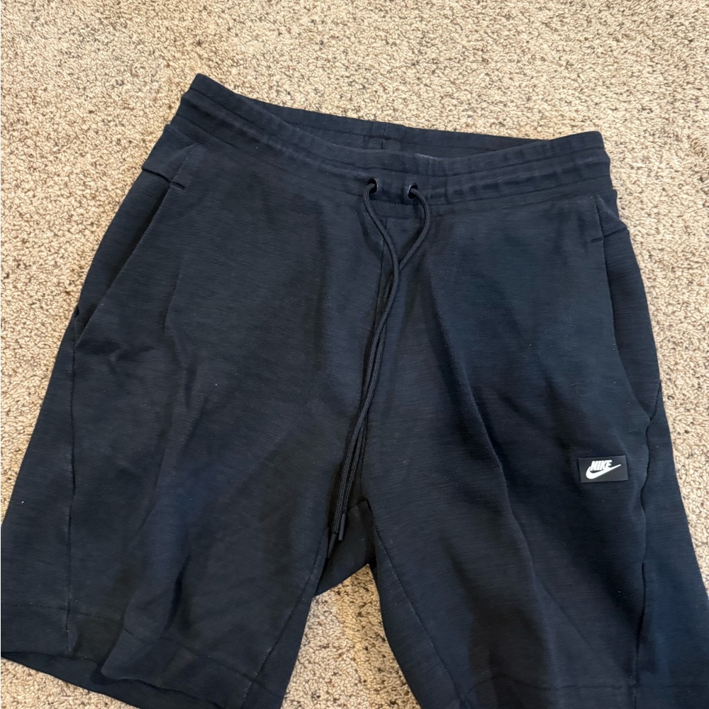 Nike Men's black Athletic Shorts